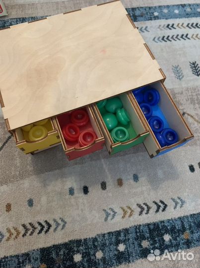 Развивающая игрушка волшебный сундучок