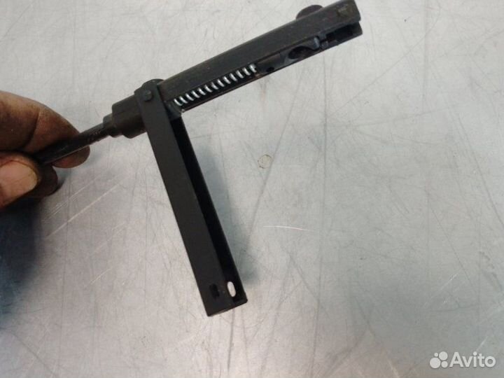 Трос открывания капота Skoda Octavia (A5 1Z)