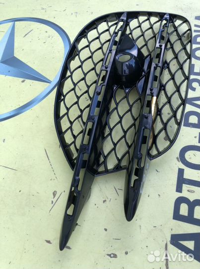 Mercedes W222 S-class AMG Рест Решетка бампера L