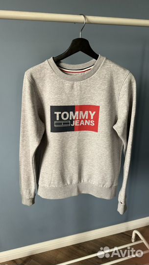 Tommy hilfiger свитшот женский