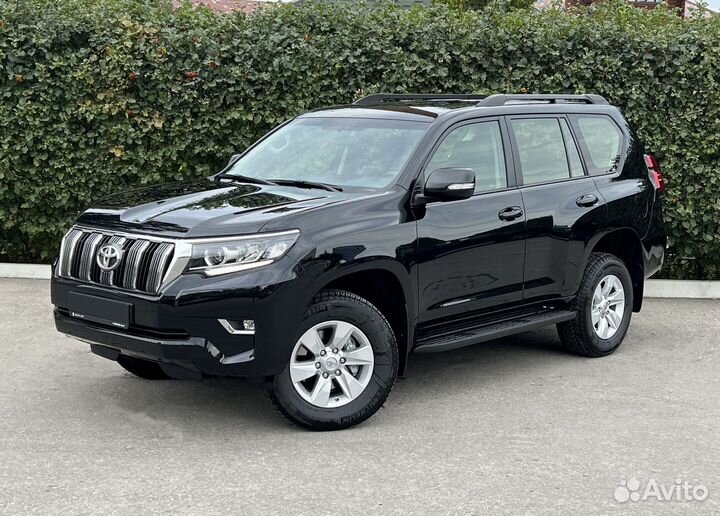 Toyota Land Cruiser Prado 2.8 AT, 2022, 32 км