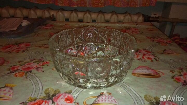 Хрустальная ваза,красивая