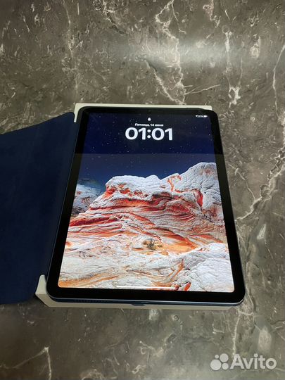 iPad air 5 2022 m1 64 wi fi