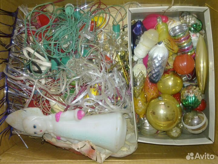 Ёлочные игрушки СССР, гирлянды СССР, очень много