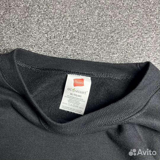 Свитшот Hanes черный