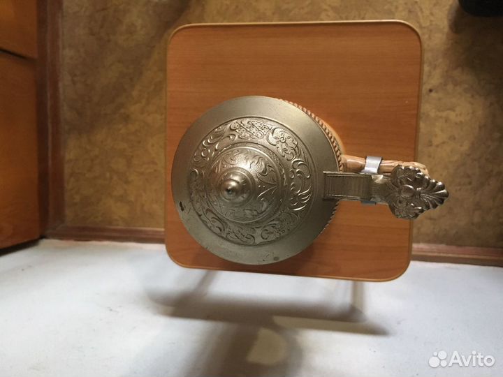 Старинный пивной бокал