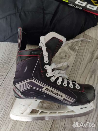 Хоккейные коньки бауэр (36-37 р)