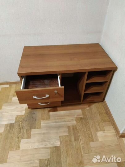 Тумба офисная с ящиками