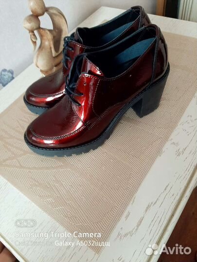 Ботильоны новые 37р. carlo pazolini