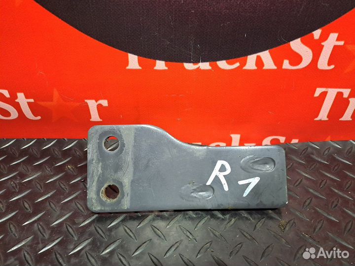 Кронштейн перекидок Renault T, Volvo FH