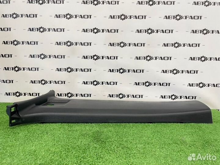 Обшивка стойки правая левая Toyota Land Cruiser