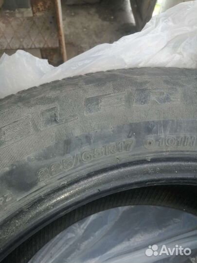 Bridgestone Dueler H/T 225/65 R17