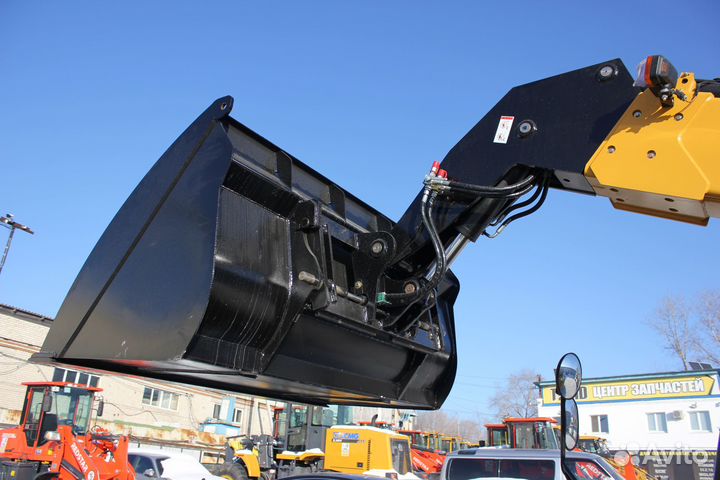 Телескопический погрузчик Redstar T200, 2023