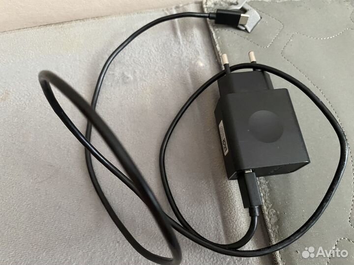 Планшет Lenovo Tab 4 Plus TB-X704L