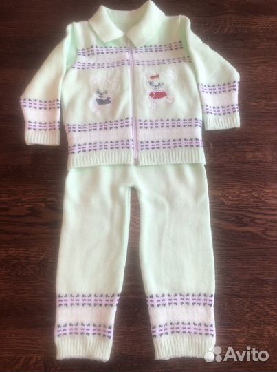Трикотажный костюм для ребенка