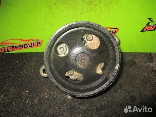 Насос гидроусилителя nissan jtnu30,JTU30,NT30,RC24