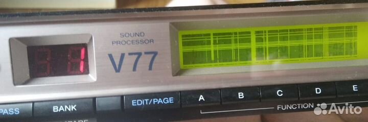 Sony DPS-V77