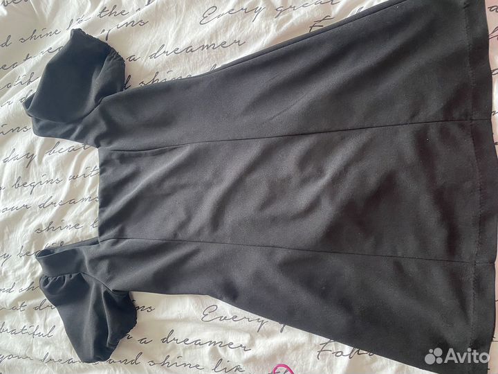 Черное платье