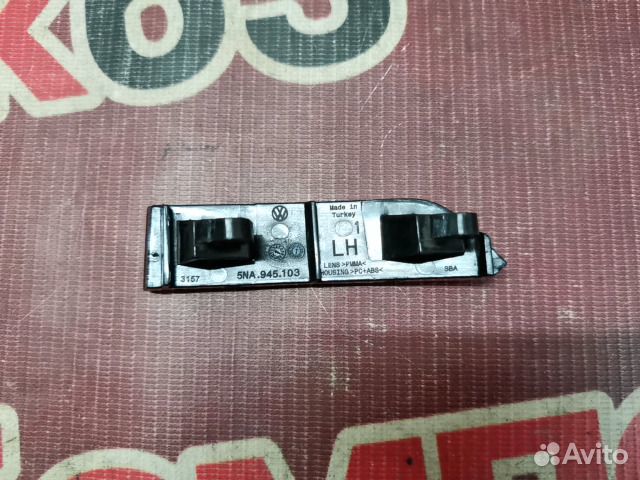 Катафот бампера задний левый Volkswagen Tiguan