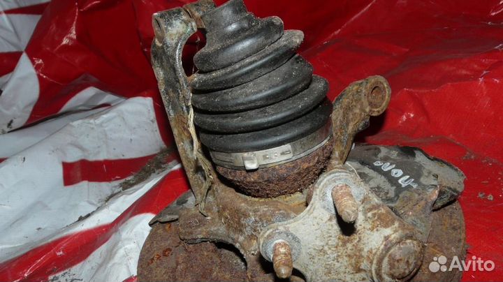 Поворотный кулак передний правый Volkswagen Polo 5