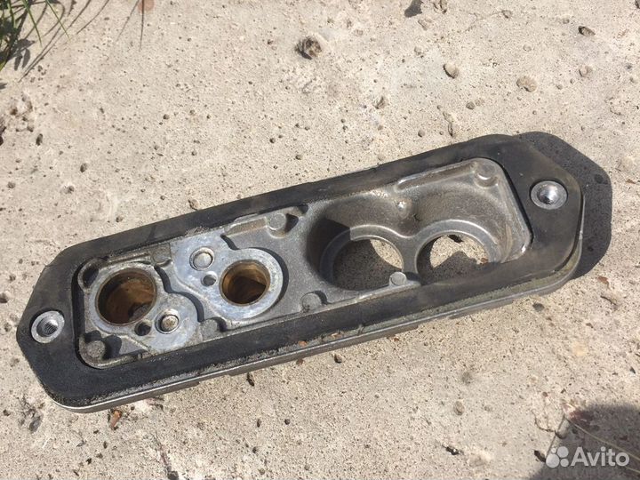 Фланец трубок отопителя Ауди Q7