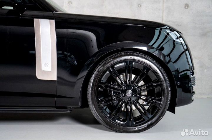 Land Rover Range Rover 3.0 AT, 2025, 15 км