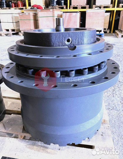 Редуктор хода Hyundai R450LC-7