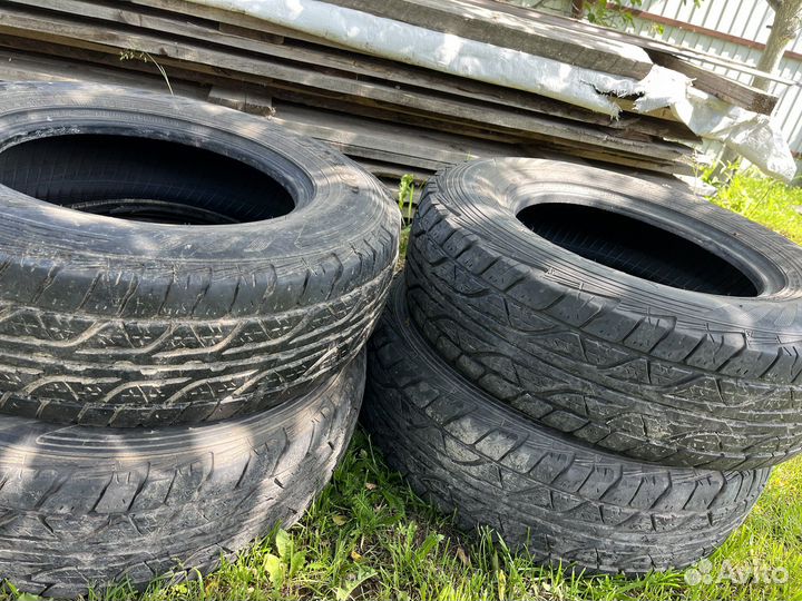 Dunlop Grandtrek AT3 215/75 R15 100