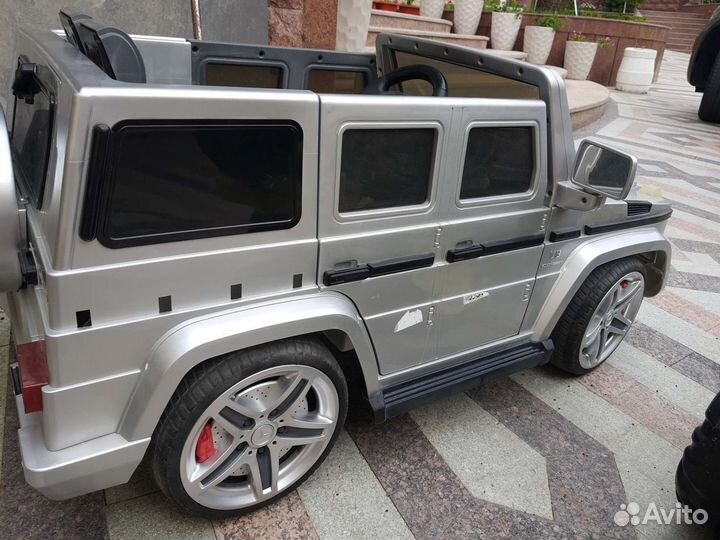 Детский электромобиль mercedes и jeep