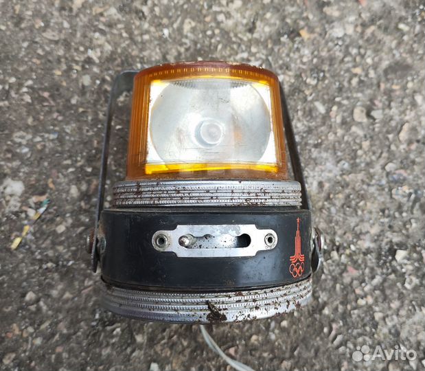 Винтаж совет. пластик фонарь на аккум. Фонарь СССР