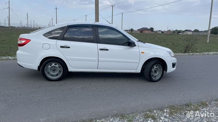 LADA Granta 1.6 МТ, 2015, 154 295 км