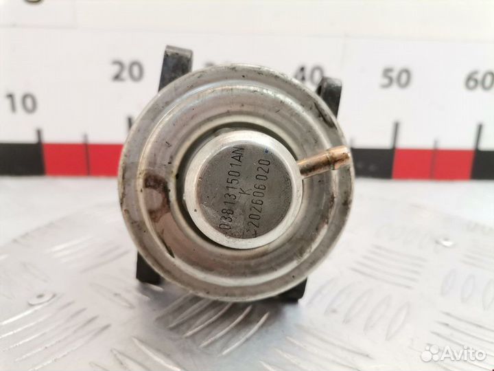 Клапан EGR Volkswagen Jetta 5 2006 038131501AN