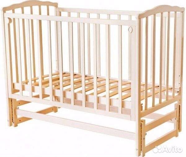 Детская кроватка. Слоновая кость