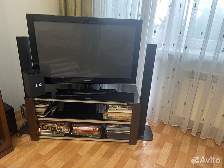 Телевизор бу с тумбой