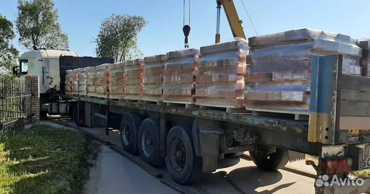 Красный кирпич