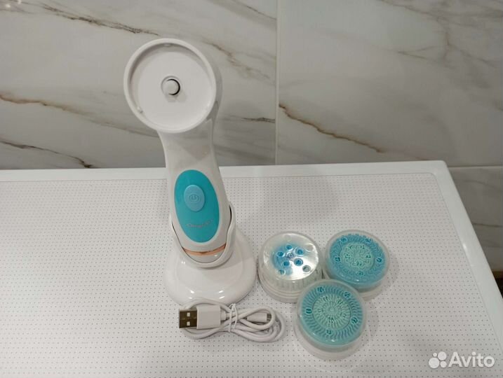 Массажер для лица