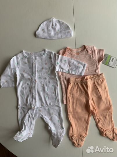 Комплект для девочки Carter’s, новый