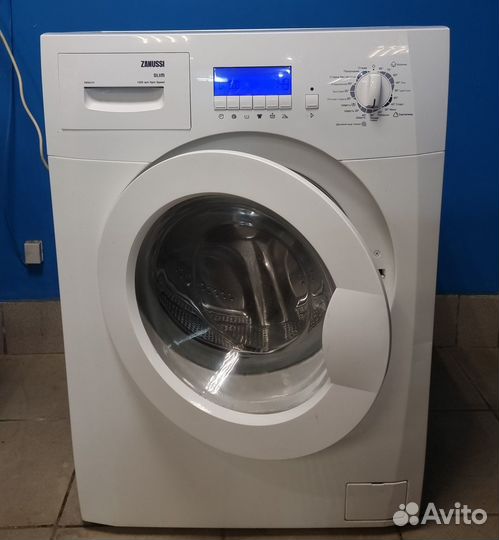Стиральная машина Zanussi ZWS3121