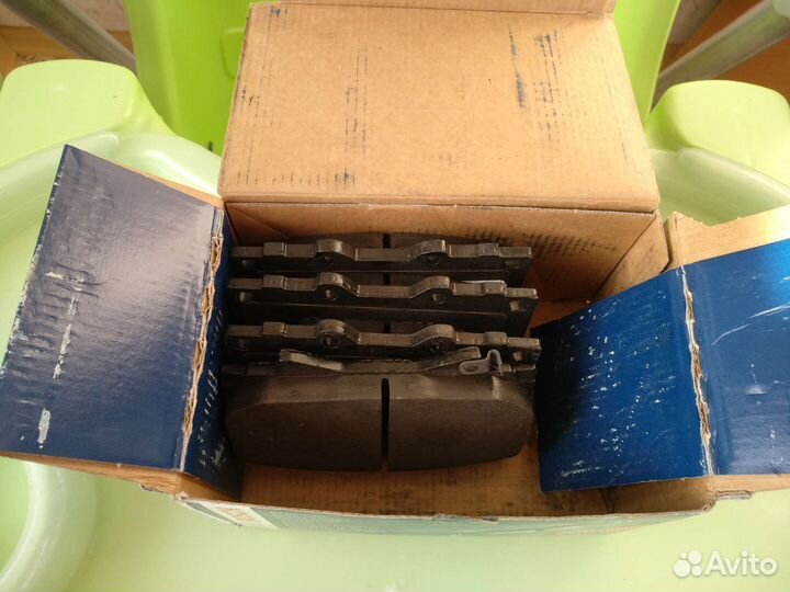 Колодки тормозные дисковые Toyota Land Cruiser