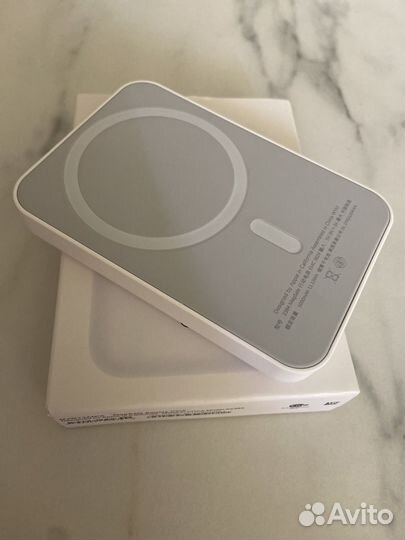 iPhone battery pack