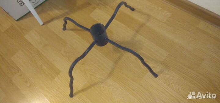 Подставка под живую елку