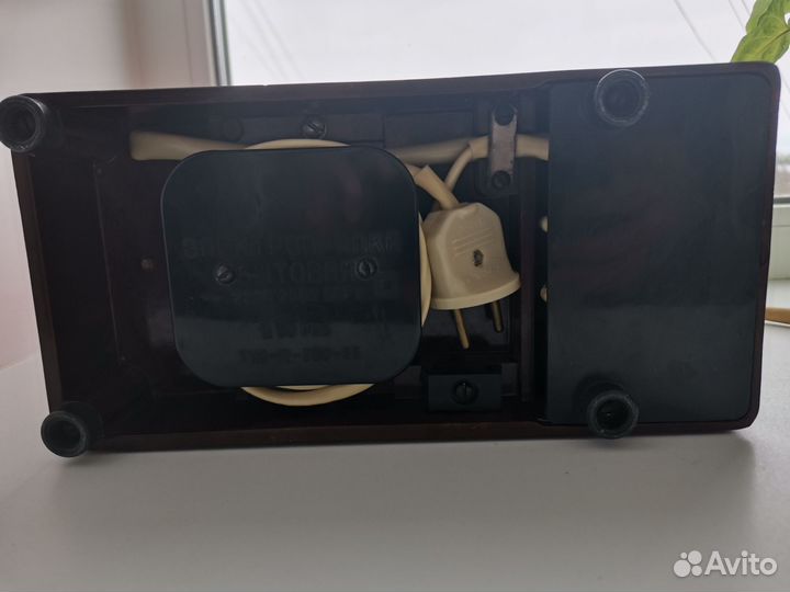 Электрическая прялка для шерсти