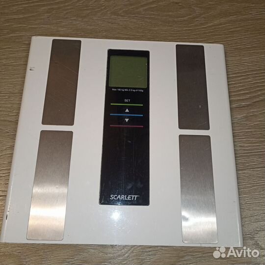 Весы scarlett