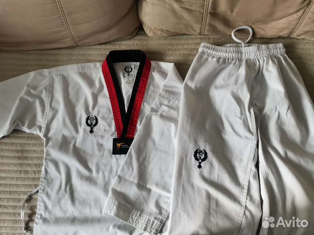 Кимоно для тхэквондо
