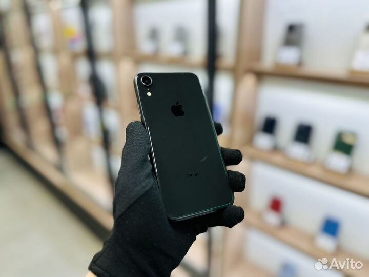 iPhone Xr, 64 ГБ