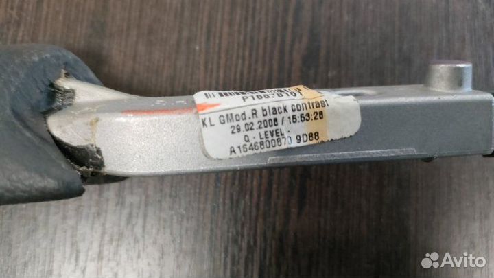 Накладка консоли кпп правая Mercedes Gl 320 Cdi