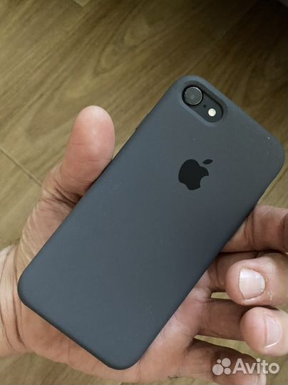 iPhone 7, 32 ГБ