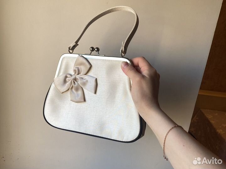 Новый клатч для театра