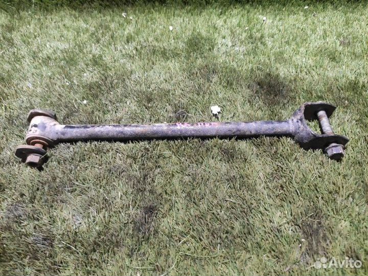 Тяга поперечная задняя правая Toyota Mark 2