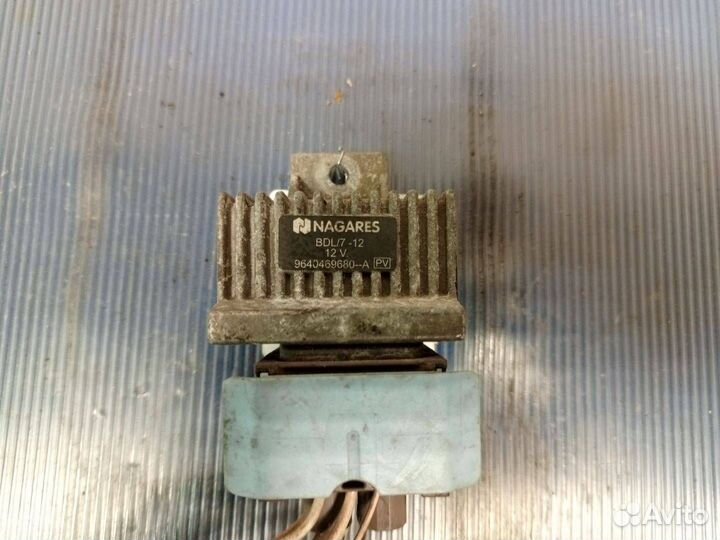 Реле накала свечей Renault Megane 2 (2002 - 2006)